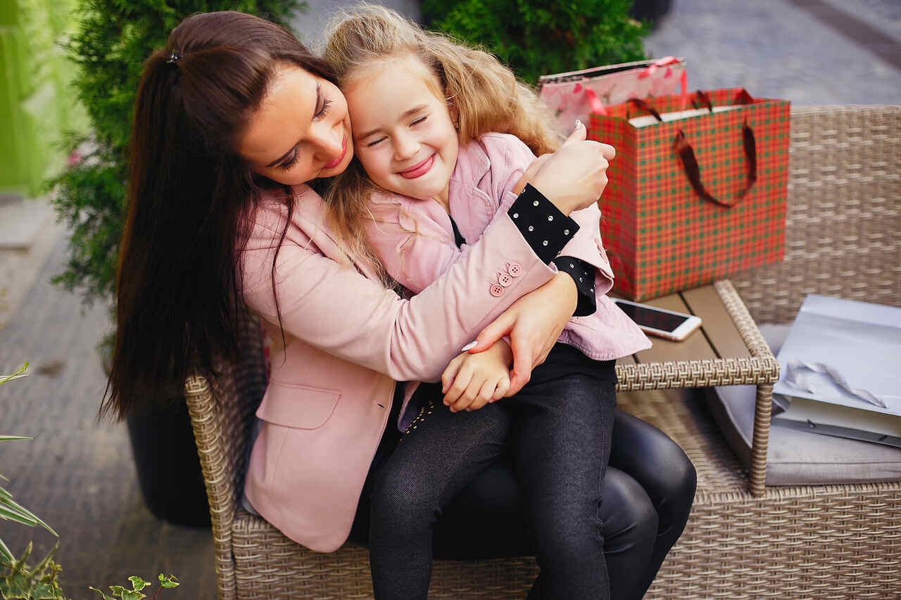 Prepare seu estoque para o Dia das Mães com atendimento personalizado da R. Baccin.